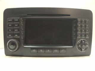 магнитола Mercedes-Benz M-Класс W164 2005, 3.0 л., CDi, дизель, АКПП, внедорожник 5 дв., полный привод, A1648200979, A2038270062, 1648200979, 2038270062