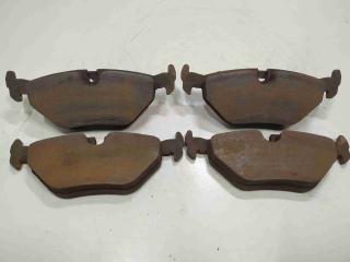 тормозные колодки BMW 5 серия E39 [рестайлинг] 2001, 2.5 л., бензин, АКПП, седан, задний привод, -