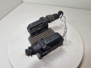 блок управления двигателем Opel Vectra B 1999, 1.6 л., бензин, 09364599, D99004