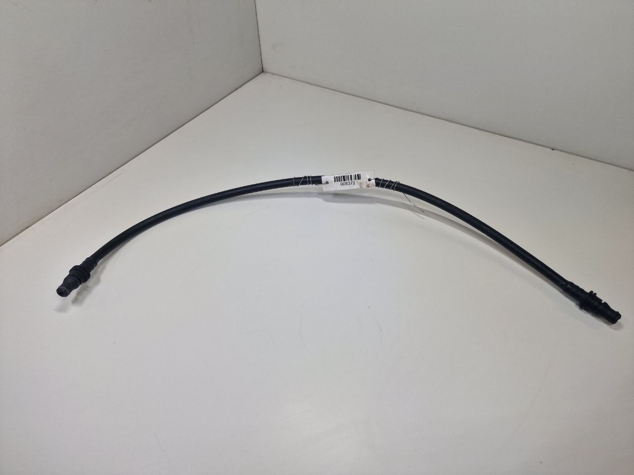 патрубок (трубопровод, шланг) Mercedes-Benz E-Класс W211/S211 2004, 2.6 л., i, бензин, МКПП, задний привод, A2115010625 - фото №1