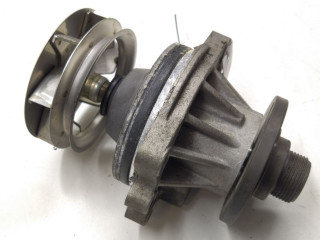 помпа BMW 5 серия E39 1997, 2.5 л., i, бензин, МКПП, седан, задний привод, 256S3