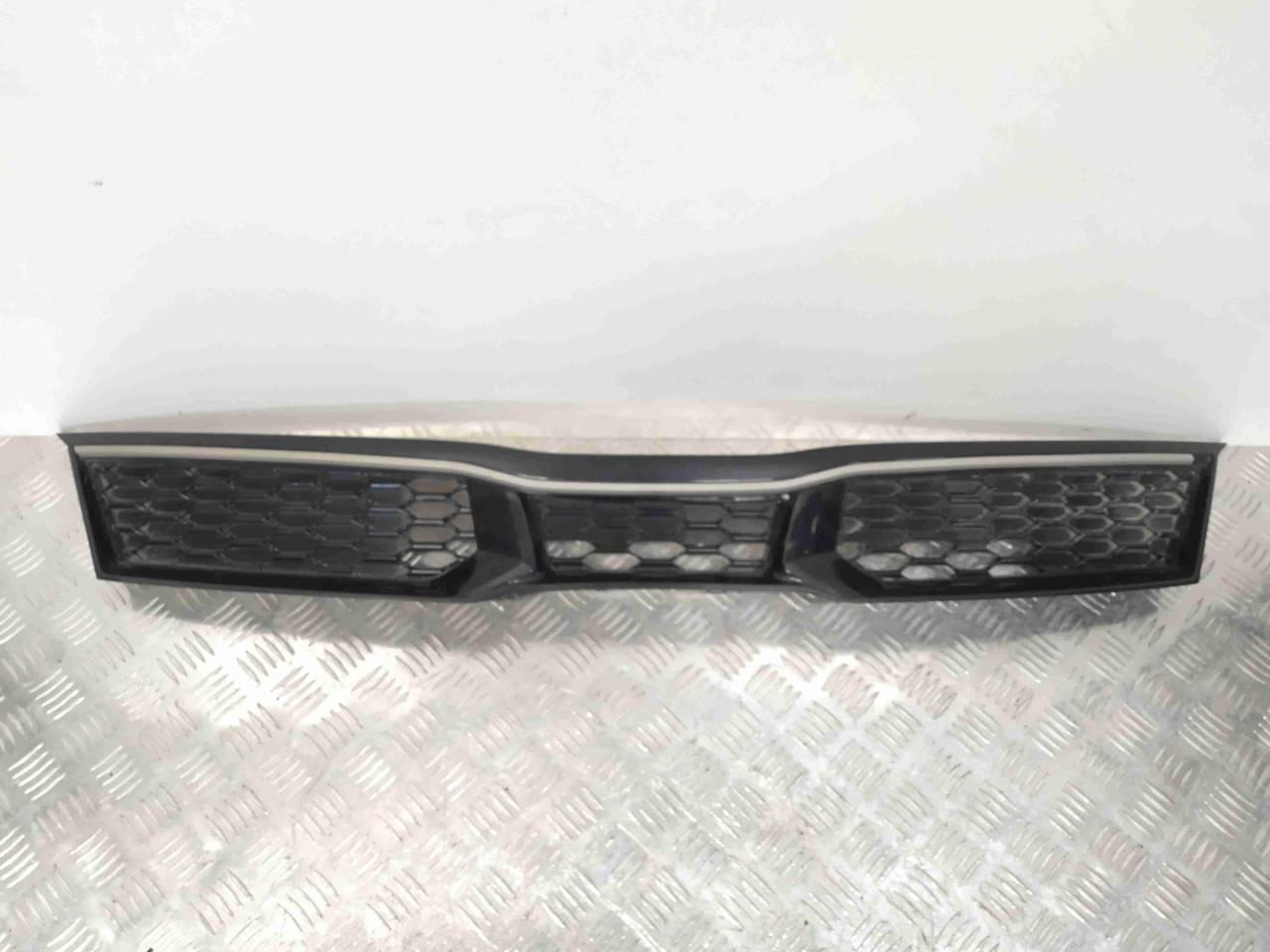 решетка радиатора Kia Rio 4 поколение 2020, 86352H0900, 86350H0900 - фото №1