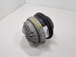 подушка крепления двигателя Mercedes-Benz CLK-Класс W208/A208 [рестайлинг] 2001, 2.3 л., бензин, АКПП, задний привод, 2032401117