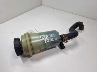 бачок гидроусилителя Ford Focus 1 поколение [рестайлинг] 2005, 1.6 л., i, бензин, МКПП, передний привод, 4M513531AC