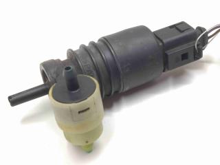 насос (моторчик) омывателя стекла Porsche Cayenne 957 [рестайлинг] 2009, 4.8 л., бензин, АКПП, 1K6955651