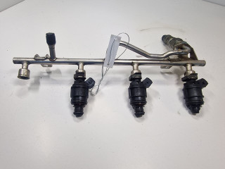 форсунка Opel Zafira 1 поколение (A) 2002, 1.8 л., бензин, 90536149