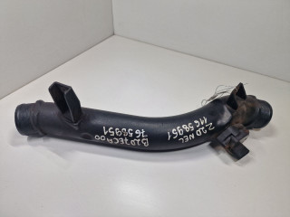 патрубок интеркулера Saab 9-3 2 поколение 2007, 2.0 л., Ti, бензин, АКПП, передний привод, 55563267, 6670468