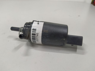 насос (моторчик) омывателя стекла BMW 5 серия E39 [рестайлинг] 2002, 2.5 л., бензин, седан, 67128377612, 8377612