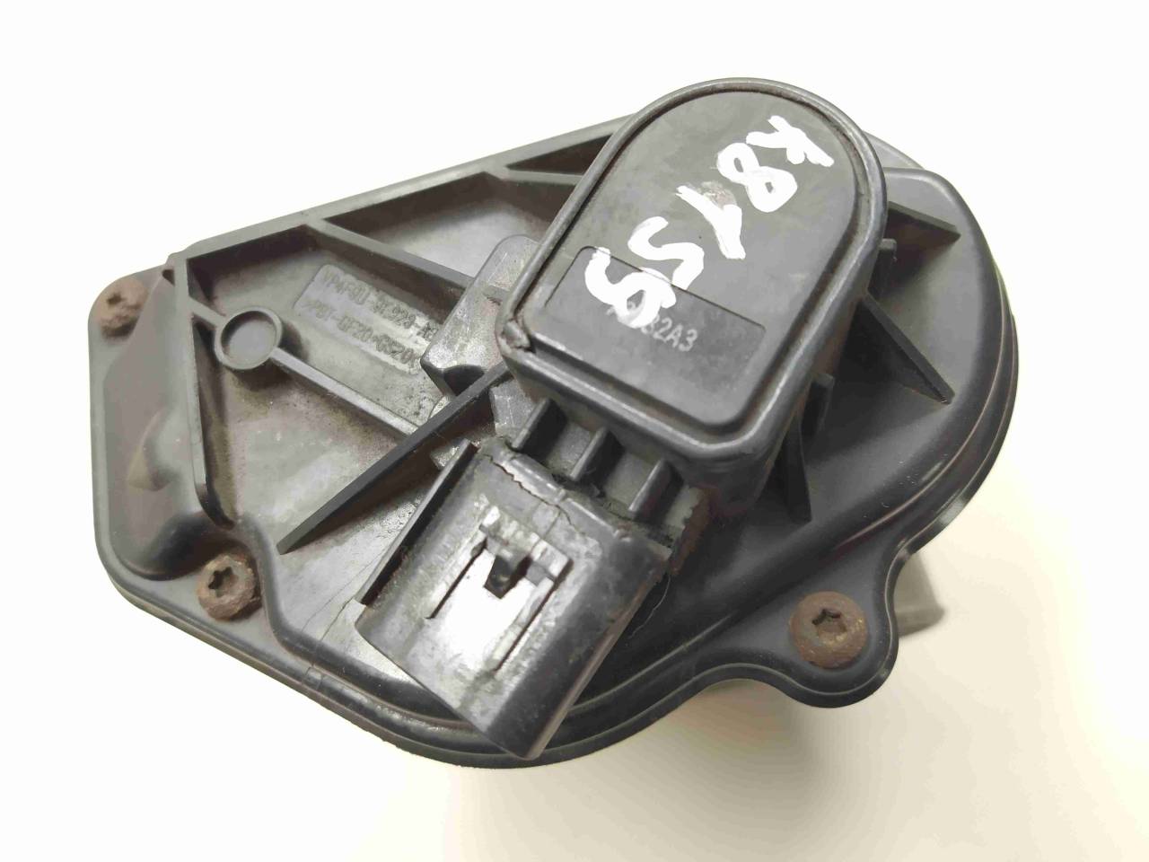 заслонка дроссельная Ford Focus 2 поколение 2008, 1.8 л., i, бензин, МКПП, передний привод, VP4F9U9E928AB - фото №1