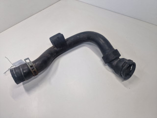 патрубок радиатора Skoda Superb 1 поколение [рестайлинг] 2007, 2.0 л., TD, дизель, МКПП, передний привод, 8D0121101AD