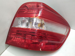 фонарь задний правый Mercedes-Benz M-Класс W164 2005, 3.0 л., CDi, дизель, АКПП, внедорожник 5 дв., полный привод, -
