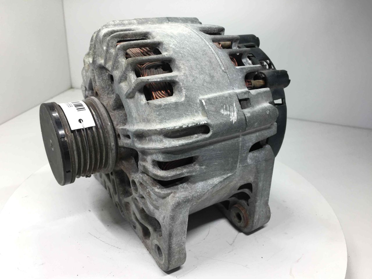 генератор Renault Laguna 3 поколение 2008, 2.0 л., i, бензин, МКПП, передний привод, 231000011R, 2543592A, TG15C123 - фото №1