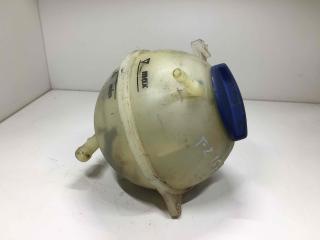 бачок расширительный Volkswagen Golf 1 поколение 1992, 1.6 л., бензин, 022649141