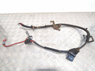 плюсовой провод аккумулятора Land Rover Range Rover Sport 1 поколение 2007, 3.6 л., TD, дизель, АКПП, полный привод, YTA500660