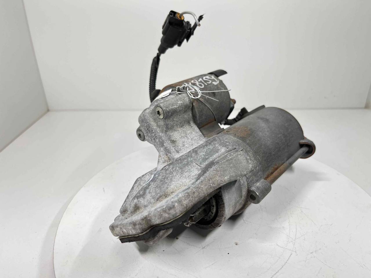 стартер Ford Focus 2 поколение 2008, 1.8 л., i, бензин, МКПП, передний привод, 4M5T11000AC - фото №1