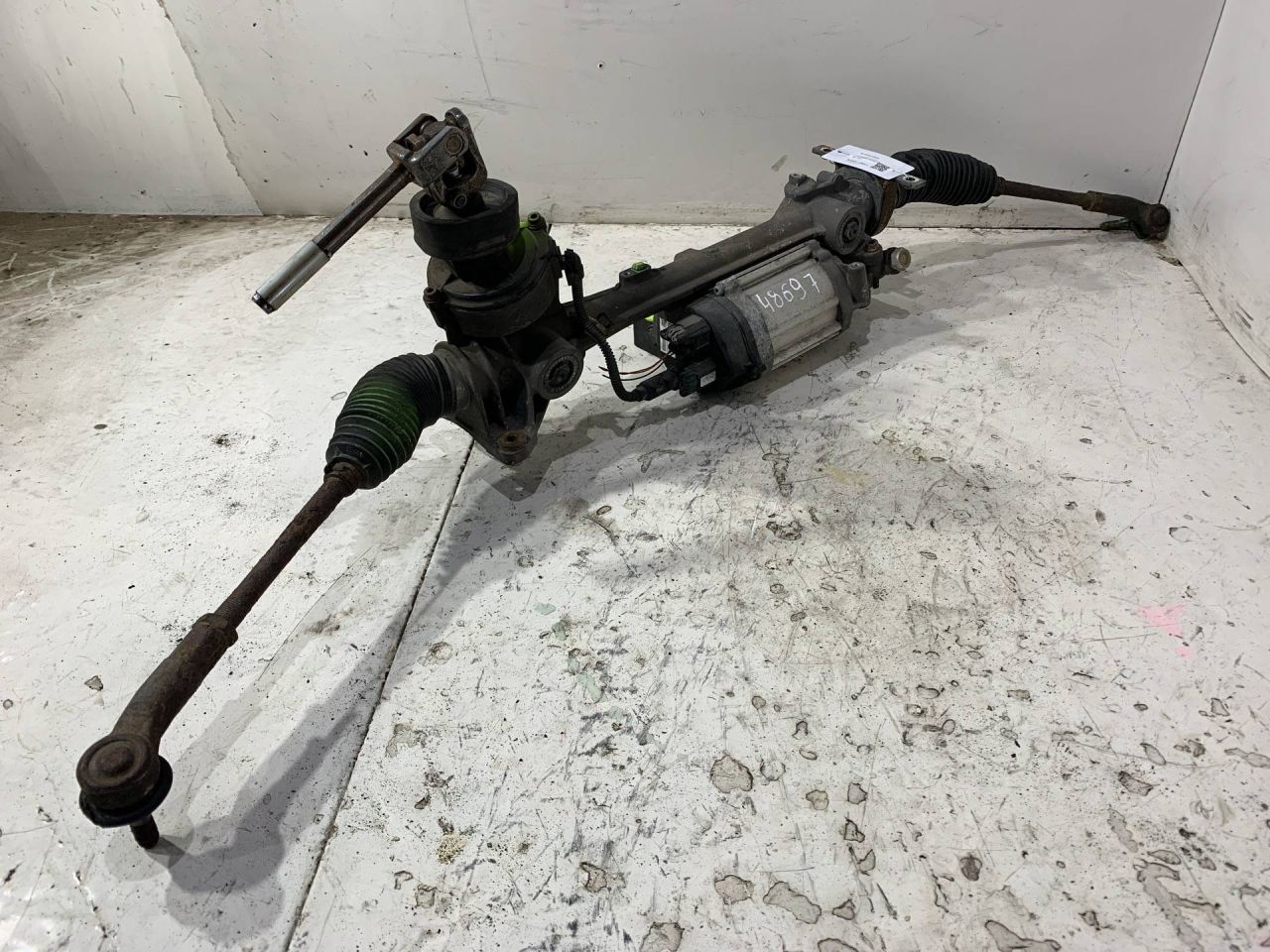 рулевая рейка Volkswagen Passat B6 2007, 1K1909144M, 1K1909144K, 1K1909144J, 1K1909144L, 1K1909144G, 1K1909144H, 1K1909144F, 3C1423051S, 1K1423051CJ, 3C1423051N, 1K1423051CG, 1K1423051DS, 1K1423051CF, 1K1423051EA, 1K1423051CK, 3C1423051T, 1K1423051N, 1K1423051CD, 1K11423051BM, 1K11423051CN, 1K11423051CH, 1K11423051CL, 1K11423051BQ, 1K11423051CM, 3G1423051L, 3C1423051F, 1K1423051BH - фото №1