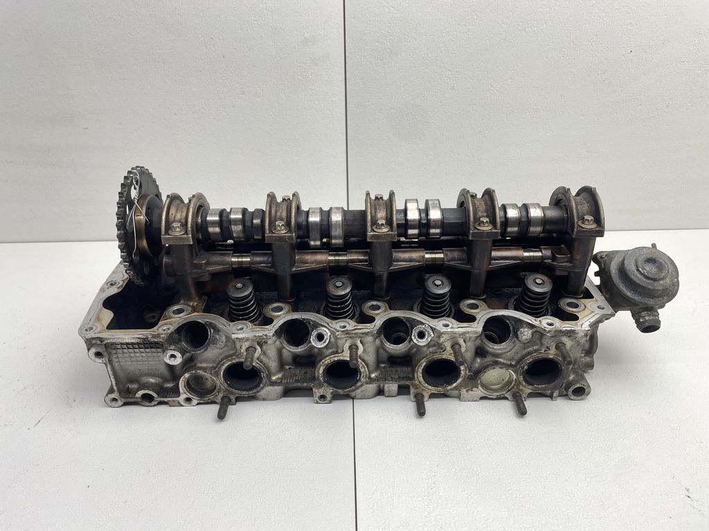 распредвал Mercedes-Benz Vaneo W414 2001, бензин, A1660101120, A1660500202, A1660500801, 1660101120, 1660500202, 1660500801 - фото №1