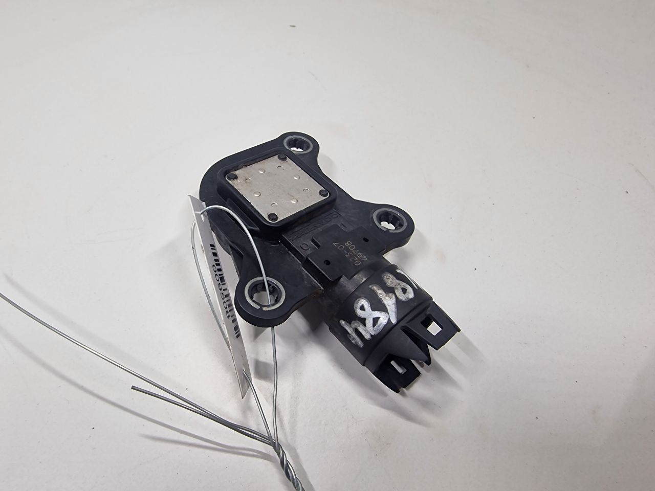 датчик распредвала Peugeot 207 1 поколение 2007, 1.6 л., i, бензин, МКПП, передний привод, 754167780, 0230749708 - фото №1