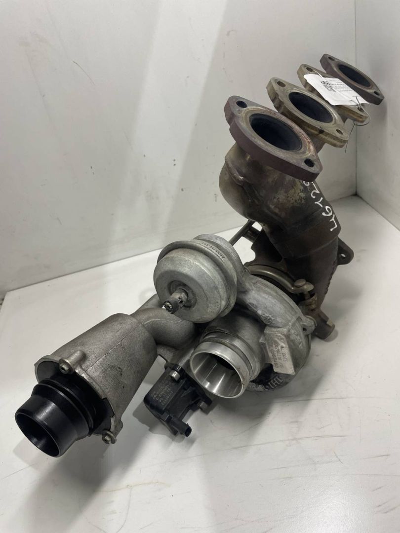 турбина Mercedes-Benz E-Класс W212/S212/C207/A207 2010, 1.8 л., бензин, A2710903480 - фото №1