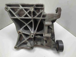 кронштейн двигателя Mercedes-Benz CLK-Класс W208/A208 [рестайлинг] 2002, 2.0 л., бензин, АКПП, задний привод, A1110960645