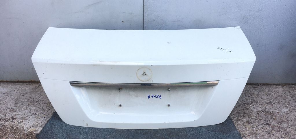 крышка багажника (дверь 3-5) Mercedes-Benz C-Класс W204/S204 2010, седан, A2047500075, 2047500075 - фото №1