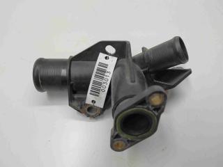 фланец (тройник) системы охлаждения Citroen C4 1 поколение 2012, 1.6 л., HDi, дизель, МКПП, передний привод, 9684589080