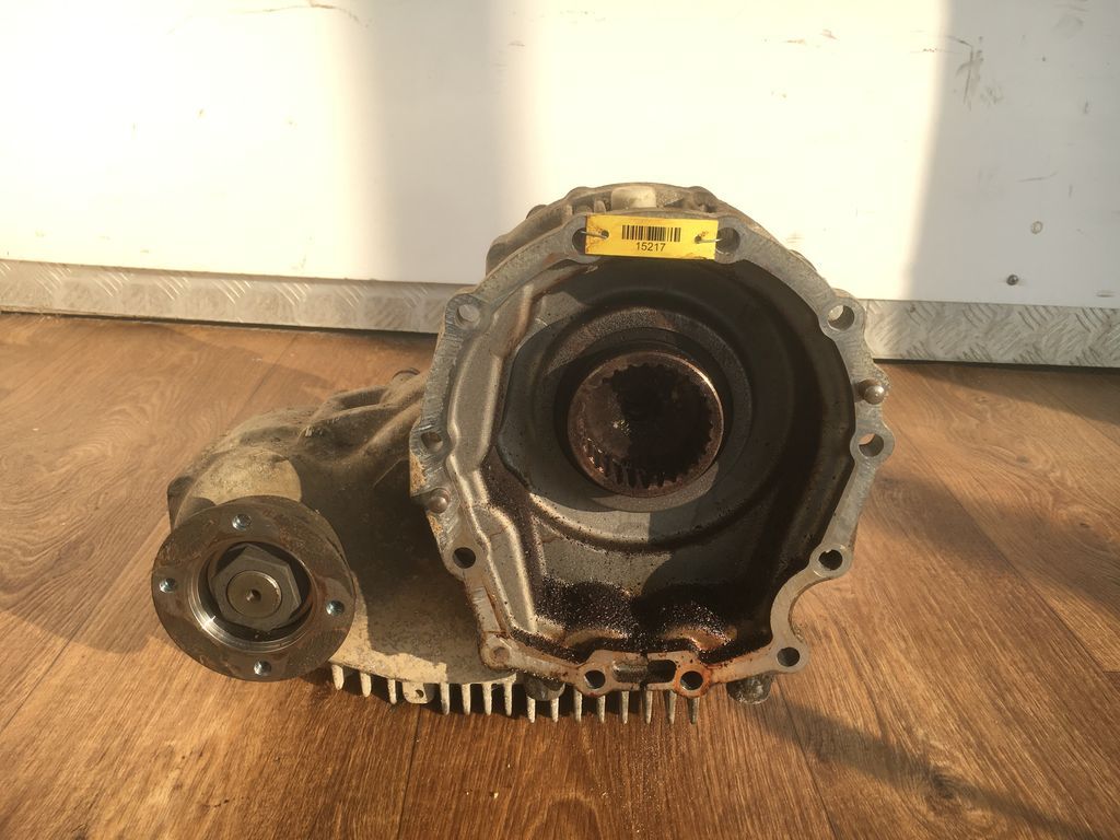 раздаточная коробка Mercedes-Benz E-Класс W211/S211 2003, бензин, АКПП, A2032800700, 2032800700 - фото №1