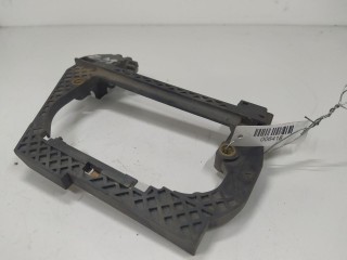 скелет ручки двери задней правой BMW 5 серия E39 [рестайлинг] 2001, 2.5 л., бензин, универсал, 51228236646, 8236646