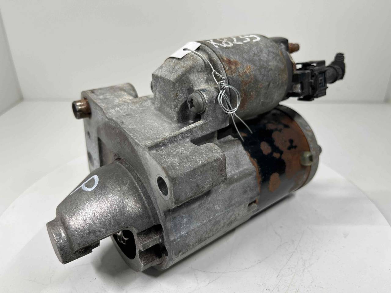 стартер Peugeot 207 1 поколение 2008, 1.4 л., i, бензин, МКПП, передний привод, M000T32271ZE, V75500178004 - фото №1