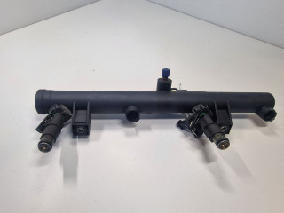 форсунка Peugeot 307 1 поколение 2005, 1.8 л., бензин, 01F005A, 3132