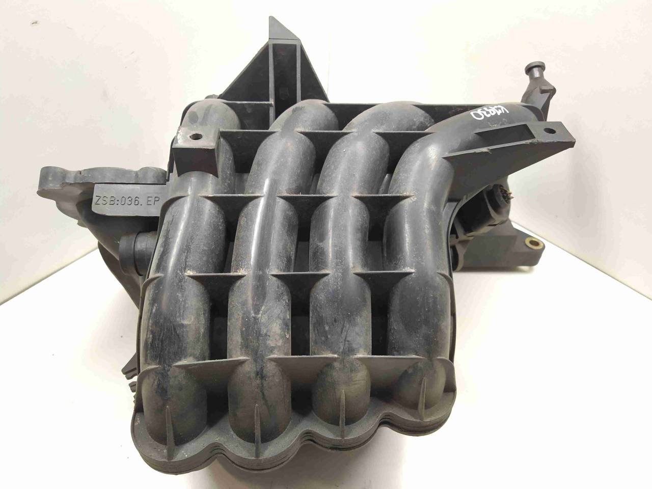 коллектор впускной SEAT Leon 1 поколение 2004, 1.4 л., i, бензин, МКПП, передний привод, BCA, 036129711DR, 0261230031, 06B906051 - фото №1