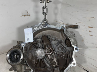 КПП механическая (МКПП) Volkswagen Polo 4 поколение [рестайлинг] 2008, 1.2 л., бензин, МКПП, хетчбэк 5 дв., GSB, JUS, LVE, JHN, JHQ, FQE, GRZ, GDP, GEU, GKS, GKU, GET, JPU, GRY, FCU