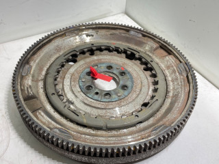 маховик Volkswagen Passat B7 2011, 1.4 л., бензин, АКПП, DSG7, 03C105266J, 03C195266E, 415050609, 03C105266E, 03C105266J, L03C105266J