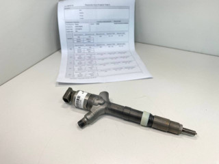 форсунка Toyota Avensis 2 поколение (T250) 2004, 2.0 л., дизель, МКПП, передний привод, D4D, 1CDFTV, 236700G010
