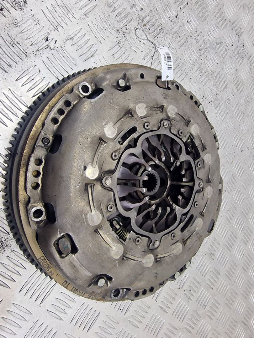 маховик Renault Koleos 1 поколение 2009, 2.0 л., дизель, 415039010, 325022810, 125012710 - фото №1