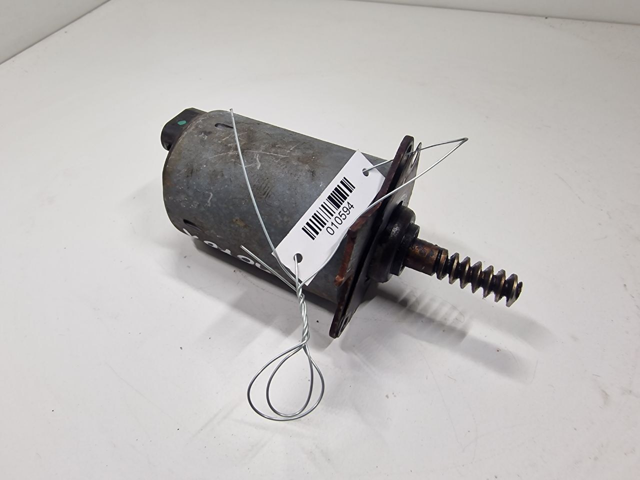 моторчик VVT (эксцентрикового вала) Peugeot 207 1 поколение 2007, 1.6 л., i, бензин, МКПП, передний привод, 7533905, A2C53112944 - фото №1