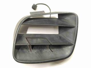 заглушка (решетка) в бампер Audi 80 B3 1987, 1.8 л., бензин, МКПП, седан, передний привод, 893807367