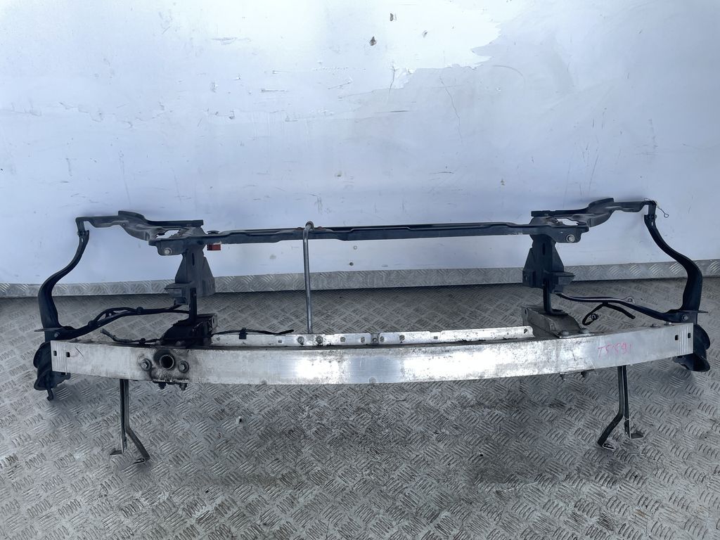 усилитель бампера переднего Mercedes-Benz E-Класс W212/S212/C207/A207 2010, седан, A2126201500, A2126200191, A2126200291, A2126201100, A2126200895, A2126200995, 2126201500, 2126200191, 2126200291, 2126201100, 2126200895, 2126200995 - фото №1