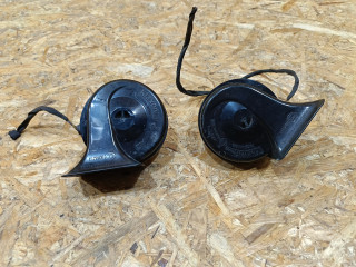 сигнал (клаксон) BMW 6 серия E63/E64 [рестайлинг] 2008, 5.0 л., бензин, АКПП, купе, задний привод, правый руль, 61336935988, 6935988