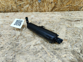 форсунка омывателя фары левая BMW X5 E70 2007, 3.0 л., дизель, АКПП, внедорожник 5 дв., полный привод, правый руль, 61677173851, 7173851, 61674286753, 4286753