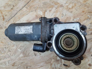 электромотор раздаточной коробки BMW X5 E70 2008, 3.0 л., дизель, АКПП, внедорожник 5 дв., полный привод, правый руль, 0130008507, 27107566250, 7566250, 27102449709, 2449709, 27107566296, 7566296, 27107541782, 7541782