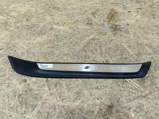 накладка на порог внутренняя BMW X1 E84 2011, 2.0 л., N47 D20 C, дизель, АКПП, внедорожник 5 дв., полный привод, правый руль, 8047746