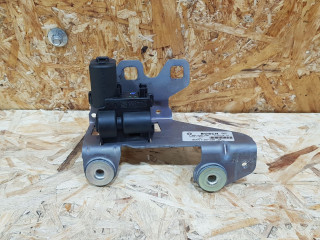 замок багажника BMW 5 серия F07/F10/F11 F11 2011, 3.0 л., дизель, АКПП, черный, универсал, задний привод, 7207046