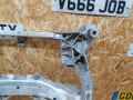 балка подвески передняя (подрамник) BMW 5 серия F07/F10/F11 F11 2011, 3.0 л., дизель, АКПП, черный, универсал, задний привод, 31116796693, 6796693, 31116775762, 6775762, 6797643 - фото №6