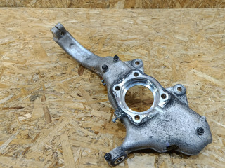 кулак поворотный левый BMW X5 F15 2014, 3.0 л., дизель, АКПП, коричневый, внедорожник 5 дв., полный привод, 6773783