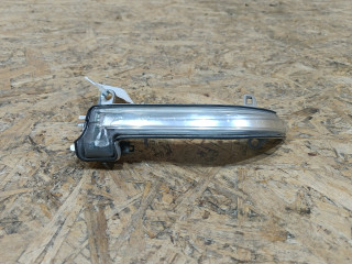 повторитель поворотов BMW 4 серия F32/F33 F33 2015, 2.0 л., бензин, МКПП, черный, кабриолет, задний привод, правый руль, 7280771, 63137280771