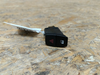 кнопка аварийной сигнализации BMW 4 серия F32/F33 F33 2015, 2.0 л., бензин, МКПП, черный, кабриолет, задний привод, правый руль, 9231786, 61319231786