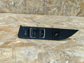 кнопка (выключатель) BMW 3 серия F30/F31 [рестайлинг] F31 2016, 3.0 л., дизель, АКПП, универсал, полный привод, 9252912