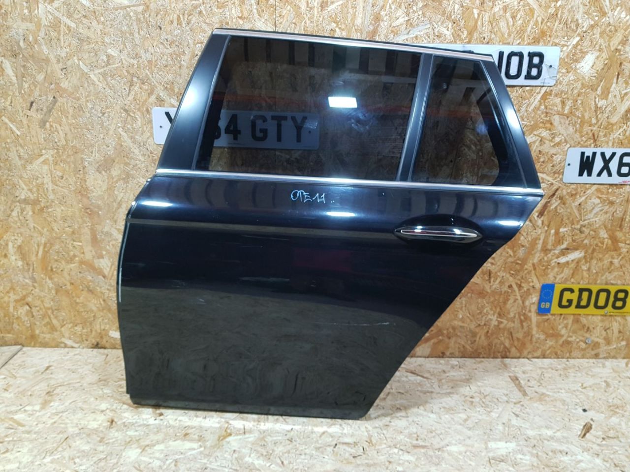 дверь задняя левая BMW 5 серия F07/F10/F11 F11 2011, 3.0 л., дизель, АКПП, черный, универсал, задний привод, 41009628757, 9628757, 41007206119, 7206119 - фото №1