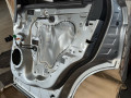 дверь задняя правая Ford Edge 2 поколение CD539 [рестайлинг] 2021, 2.0 л., бензин, АКПП, серебристый, внедорожник 5 дв., полный привод - фото №7